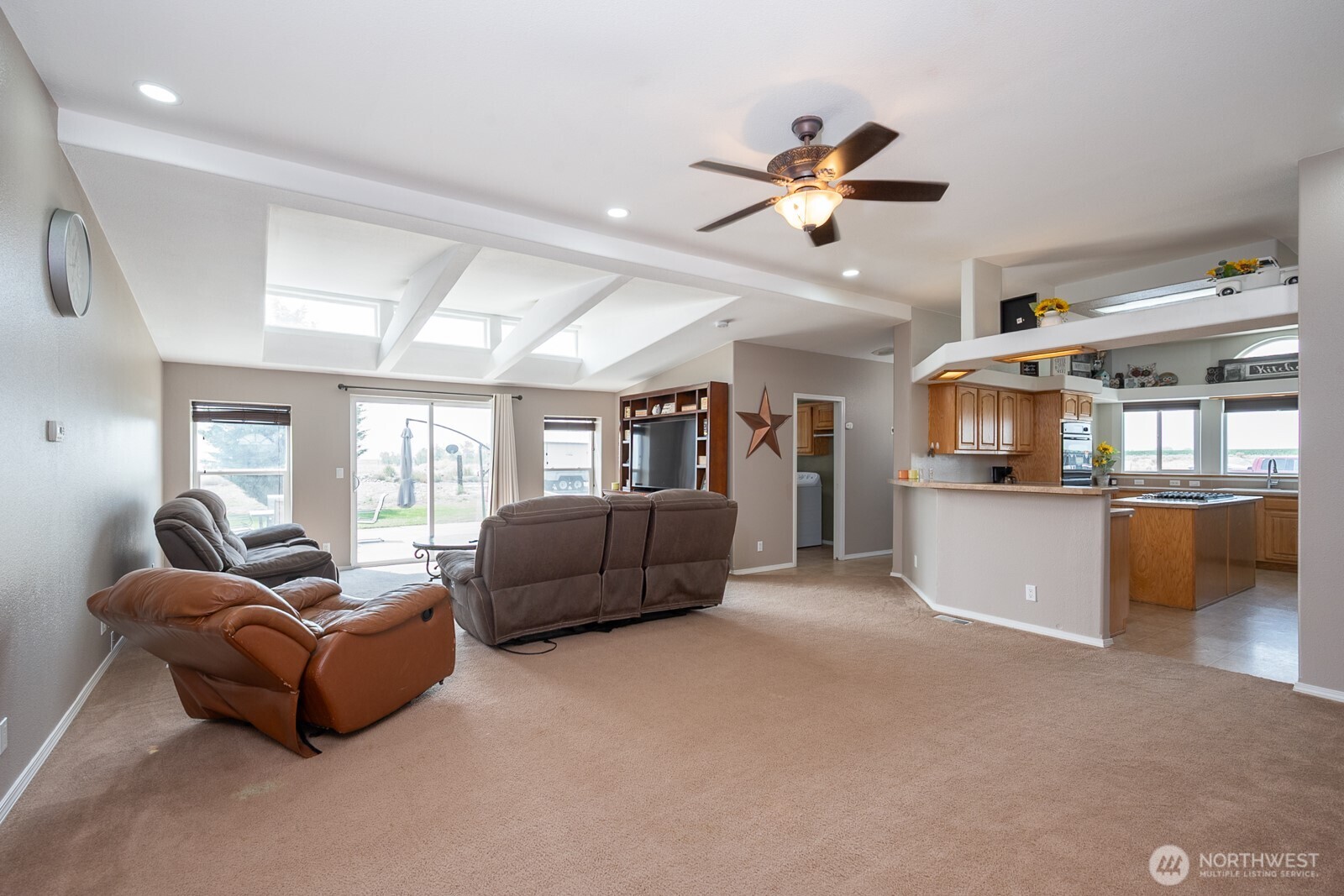 8379 Road 10 Property Photo 5