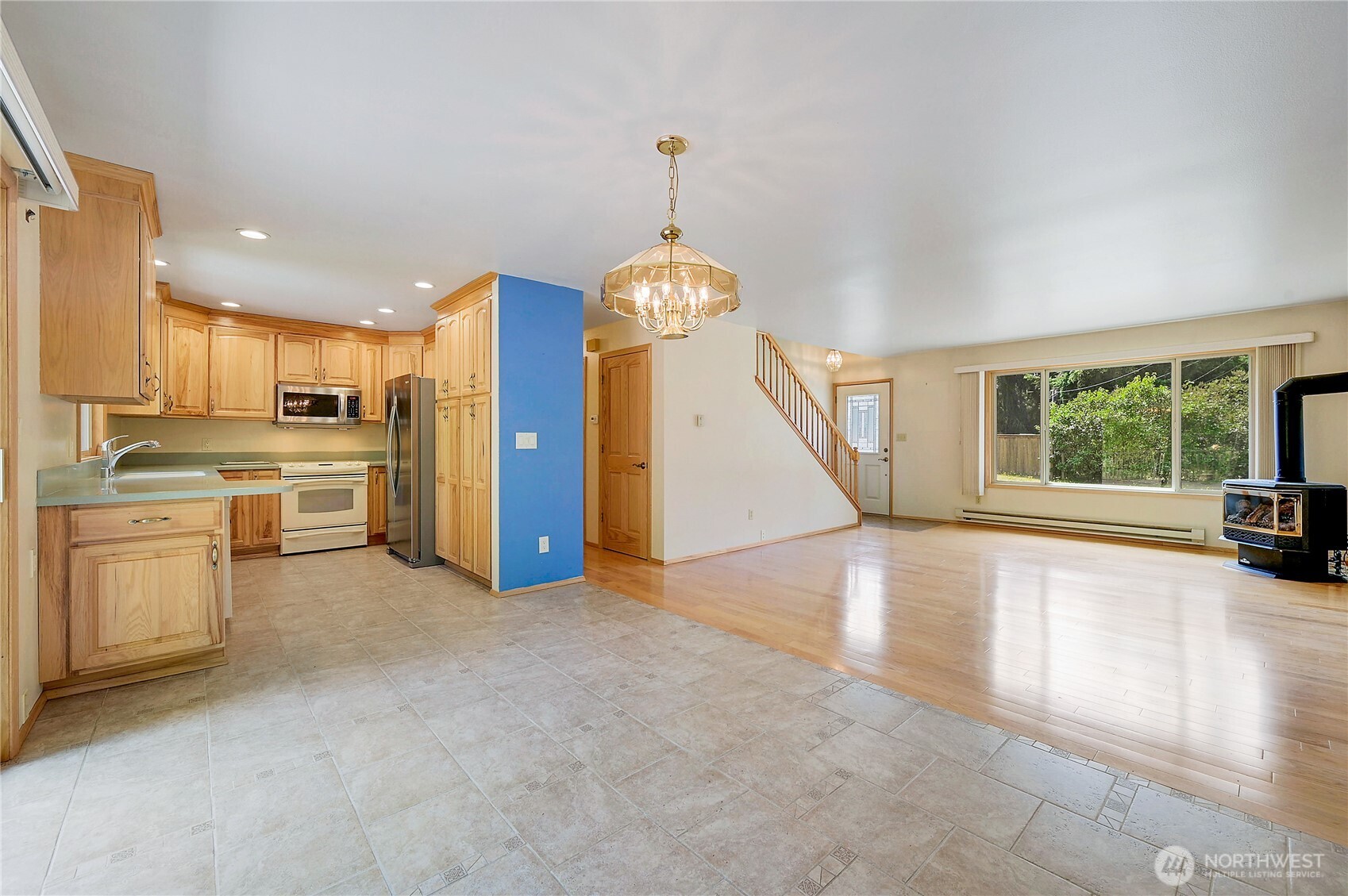 181 Hayden Street Property Photo 6