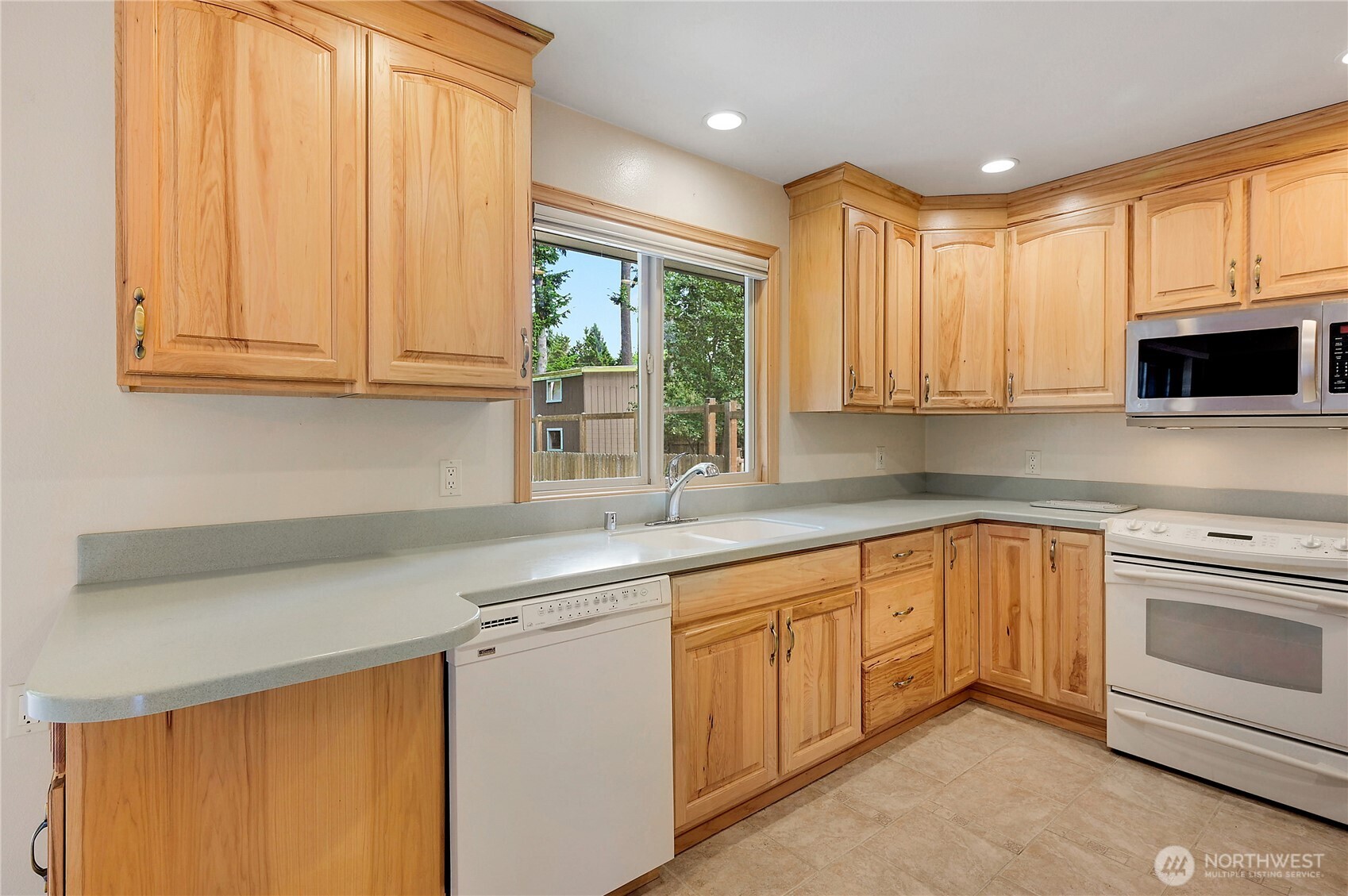 181 Hayden Street Property Photo 7