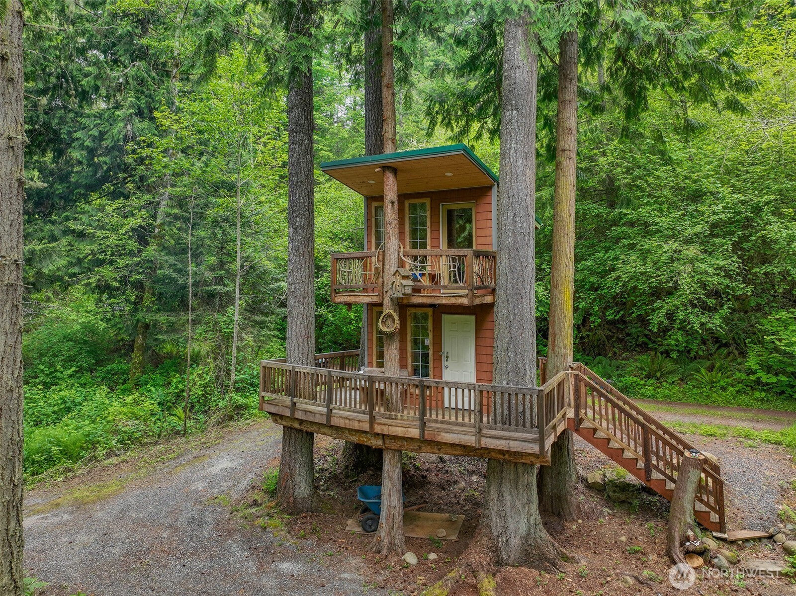 14125 Beaver Drive Property Photo 1