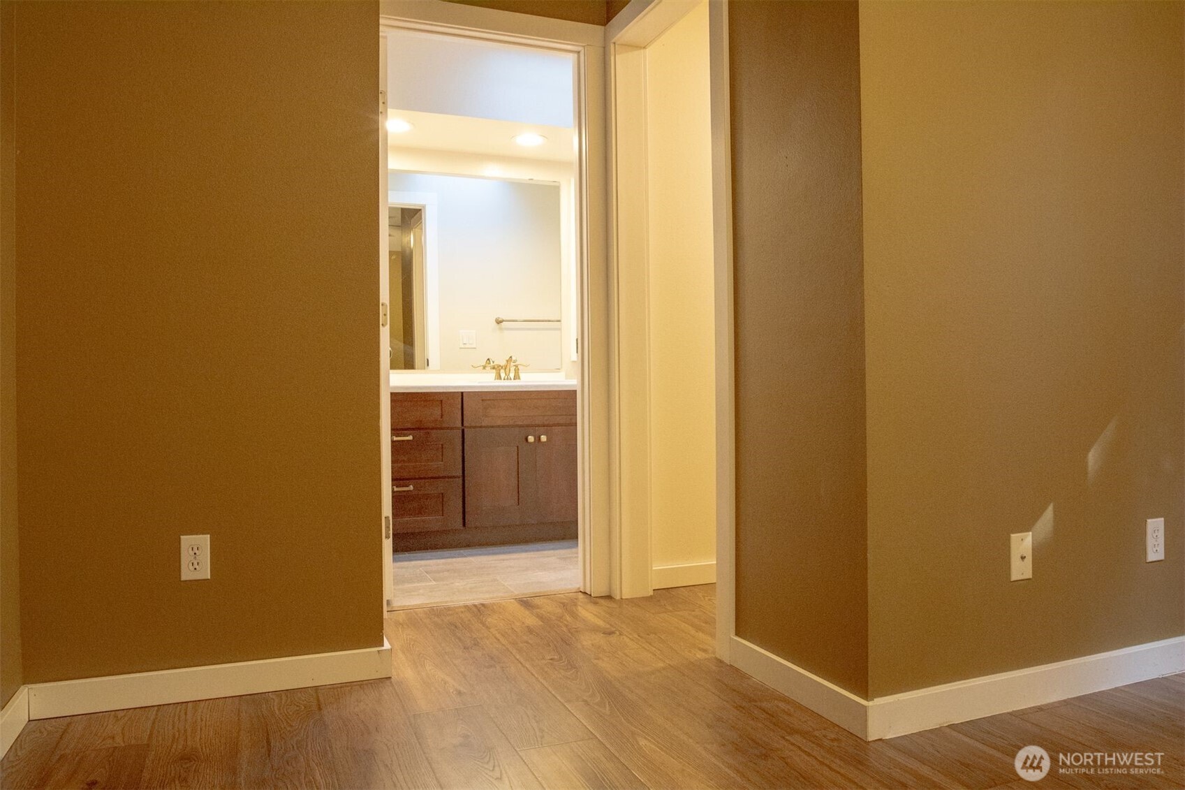 11608 41st Avenue Property Photo 23