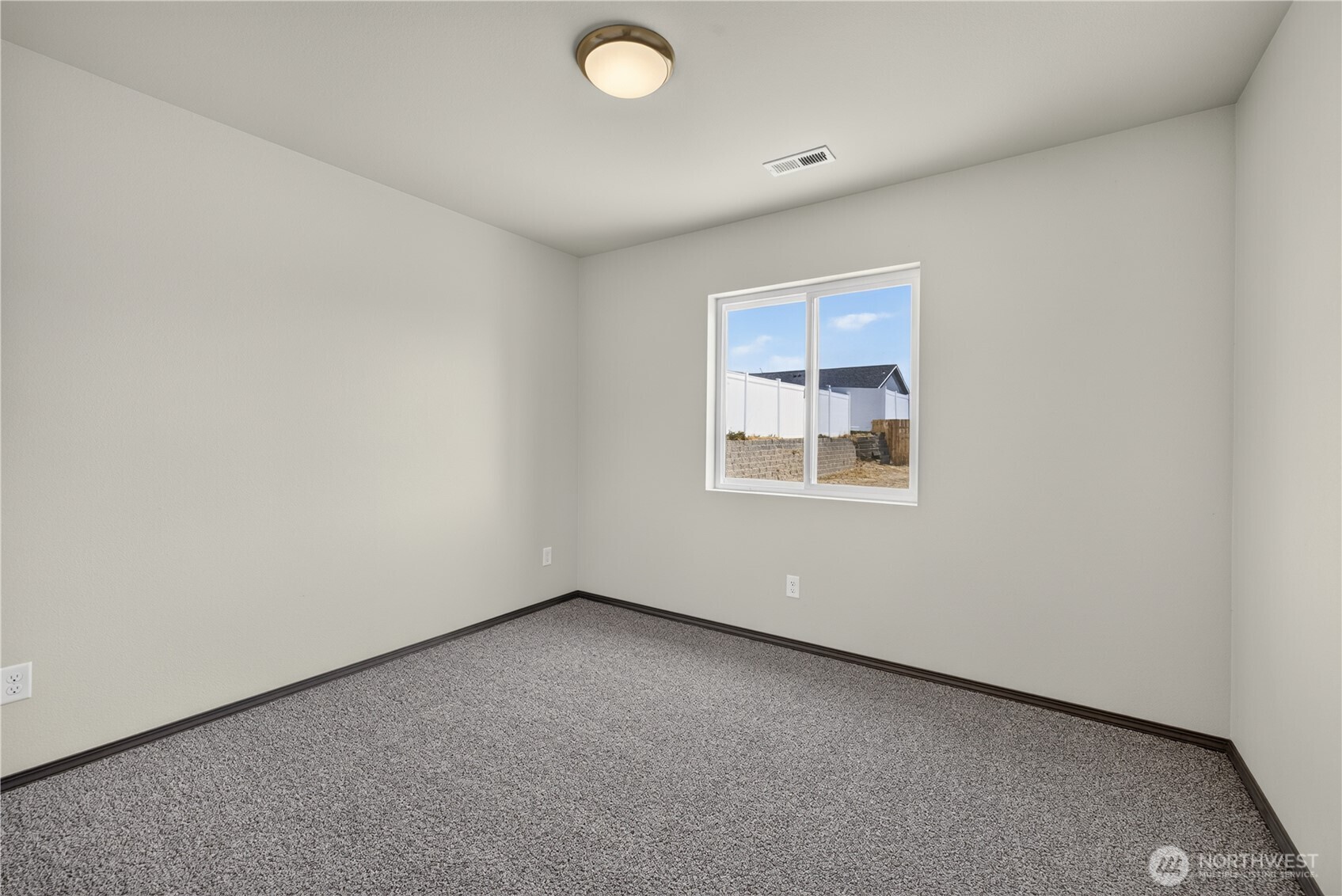 619 Kimberly Avenue Property Photo 21