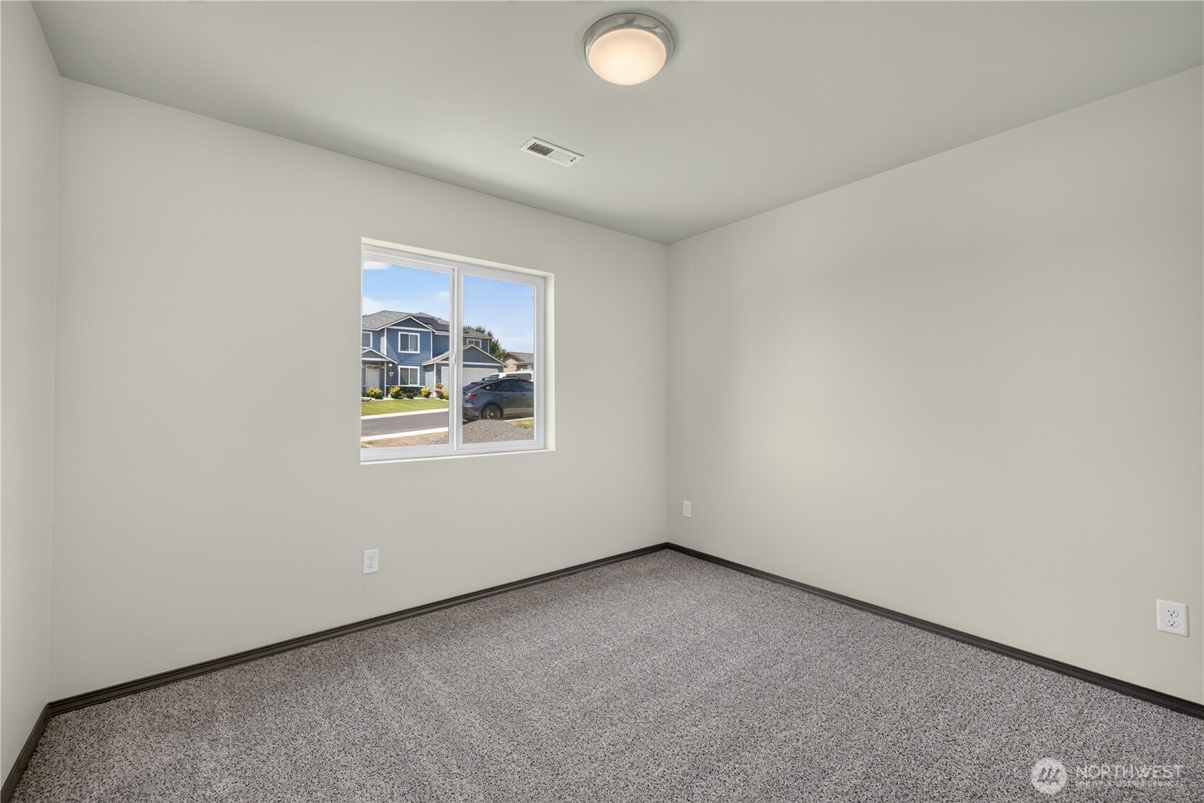 619 Kimberly Avenue Property Photo 24
