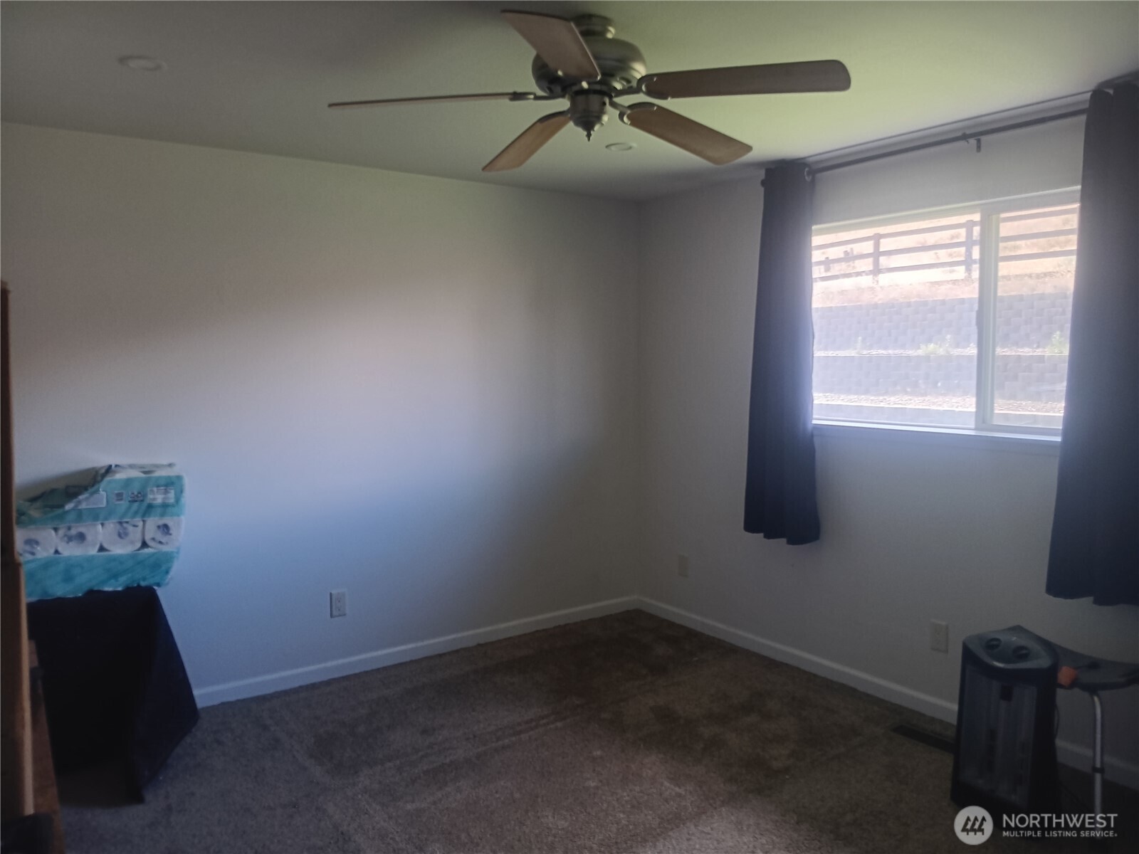 260 Adobe Way Property Photo 4