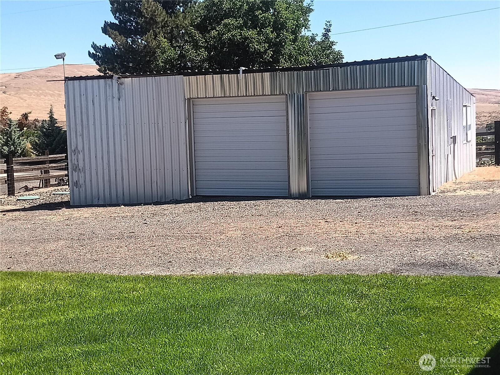 260 Adobe Way Property Photo 7