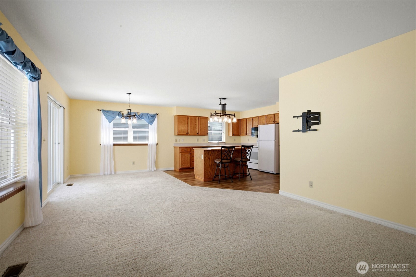 4935 Cherry Park Court Property Photo 5