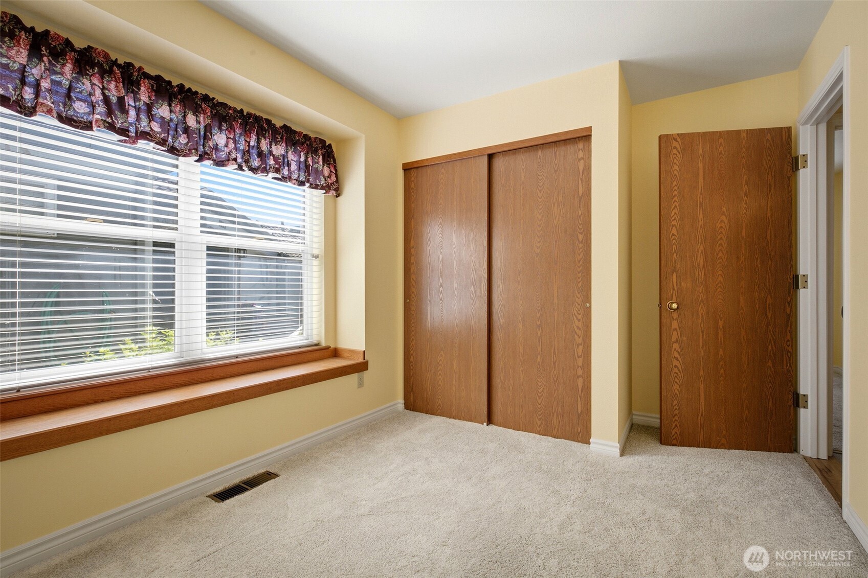 4935 Cherry Park Court Property Photo 15