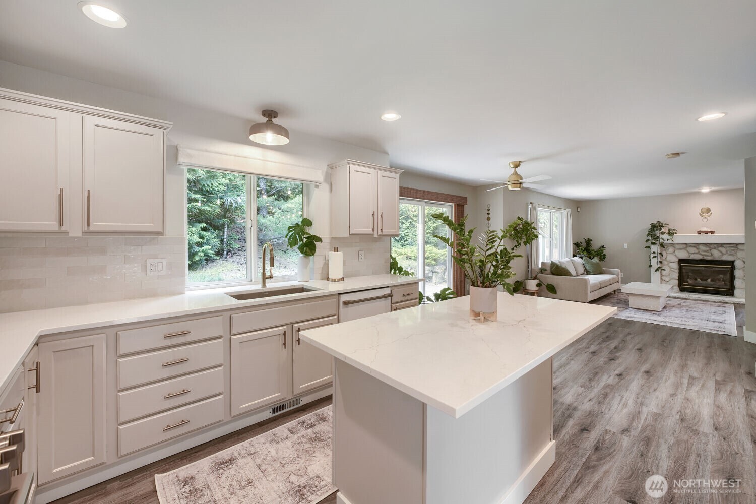 18602 94th Street Ct Property Photo 6