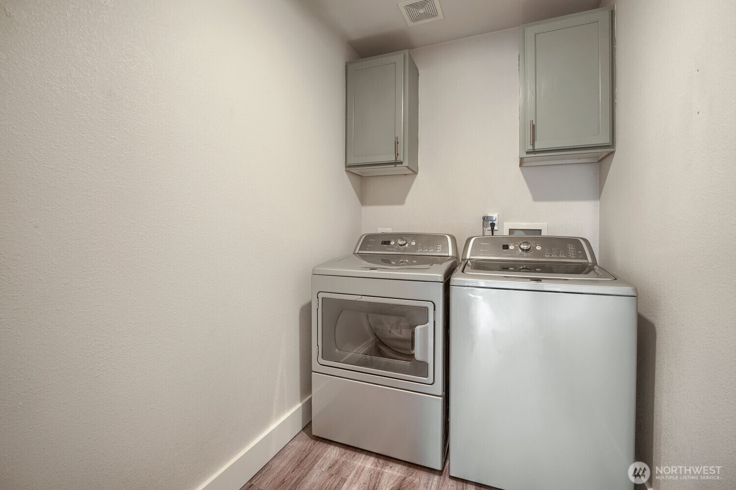 18602 94th Street Ct Property Photo 20