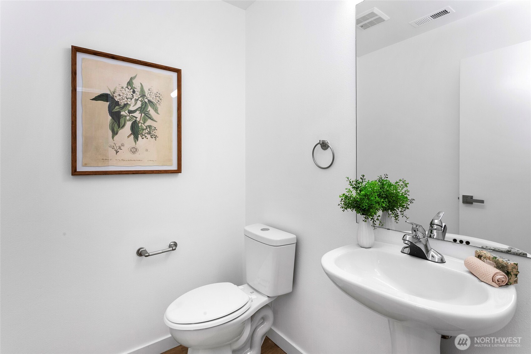 4014 153rd Place Property Photo 13