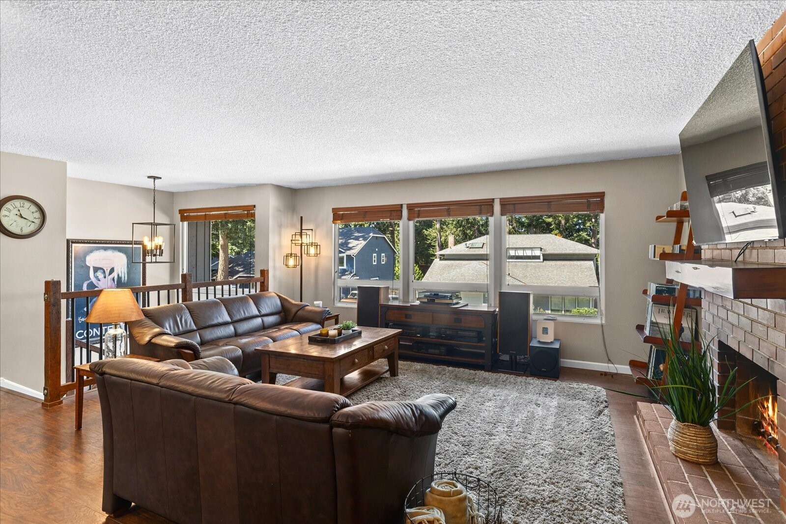 30718 5th Place Property Photo 4