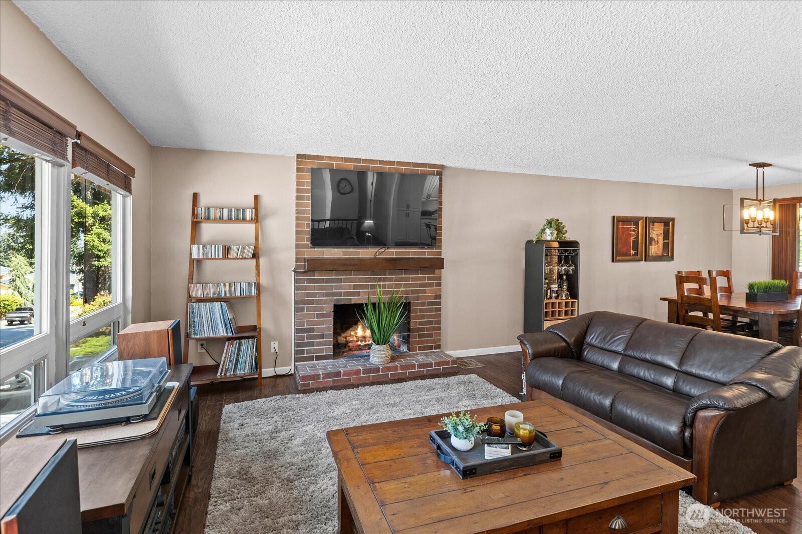 30718 5th Place Property Photo 6