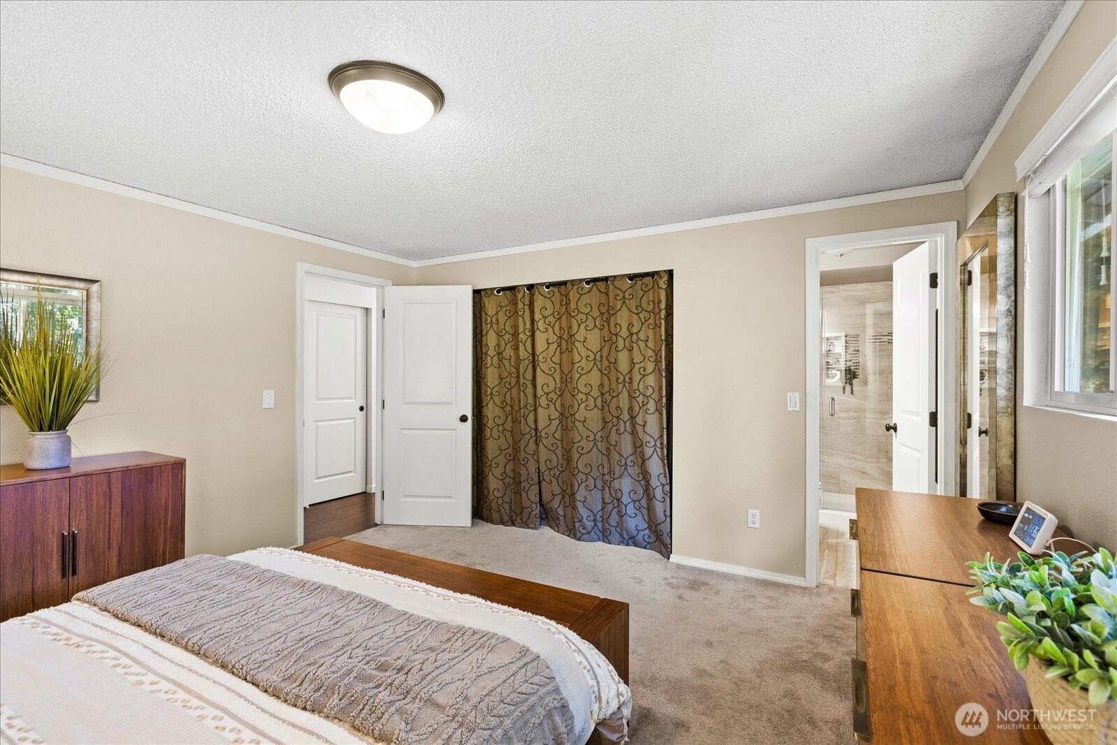 30718 5th Place Property Photo 12