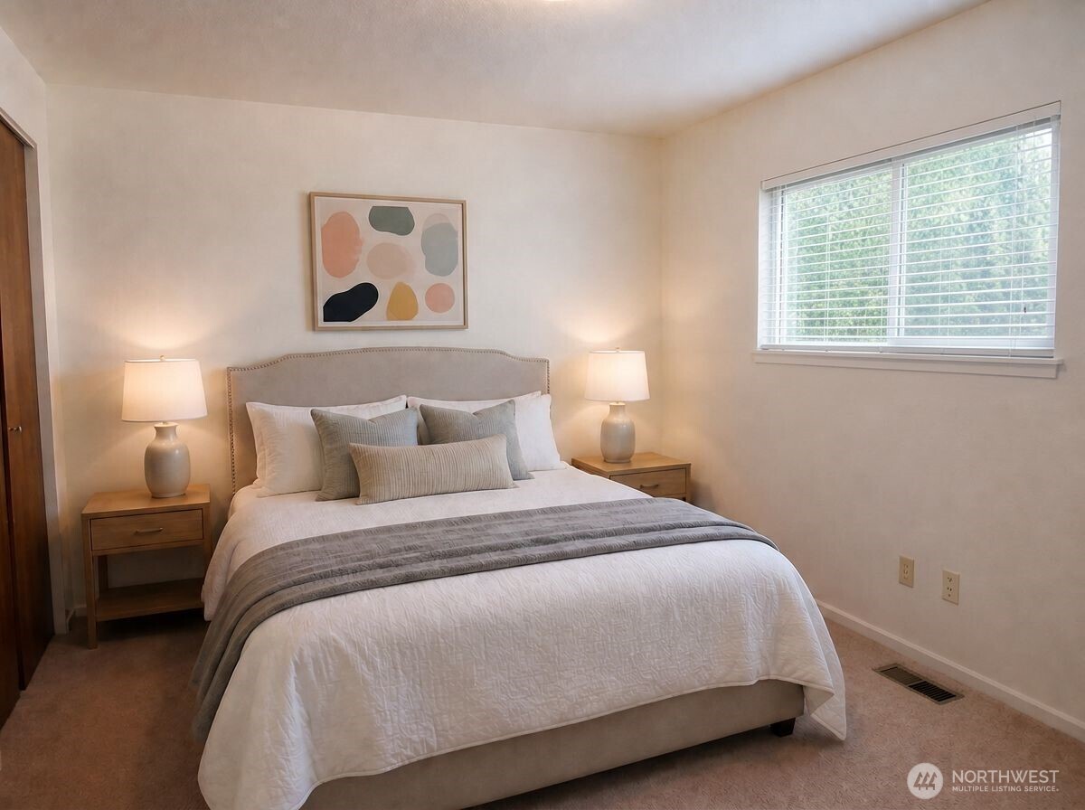 5208 Sand Point Way Property Photo 21