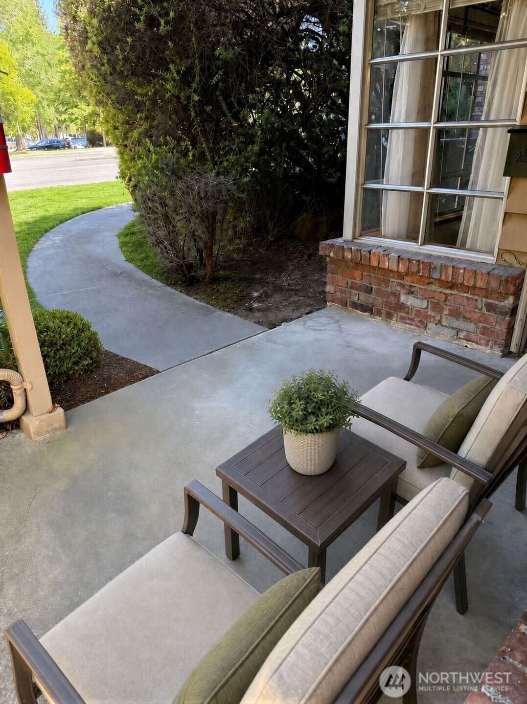 5208 Sand Point Way Property Photo 35