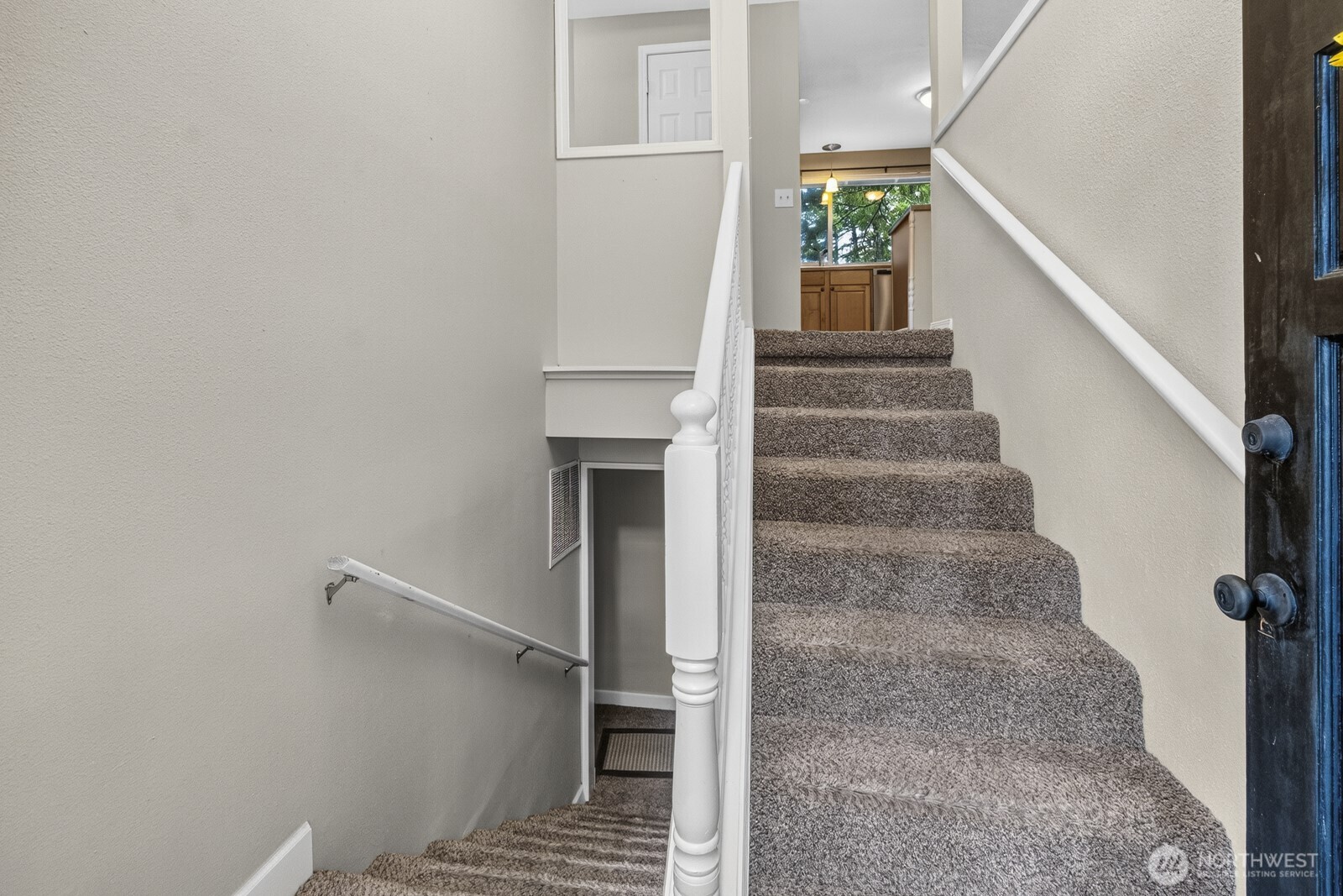591 E Country Club Drive Property Photo 25