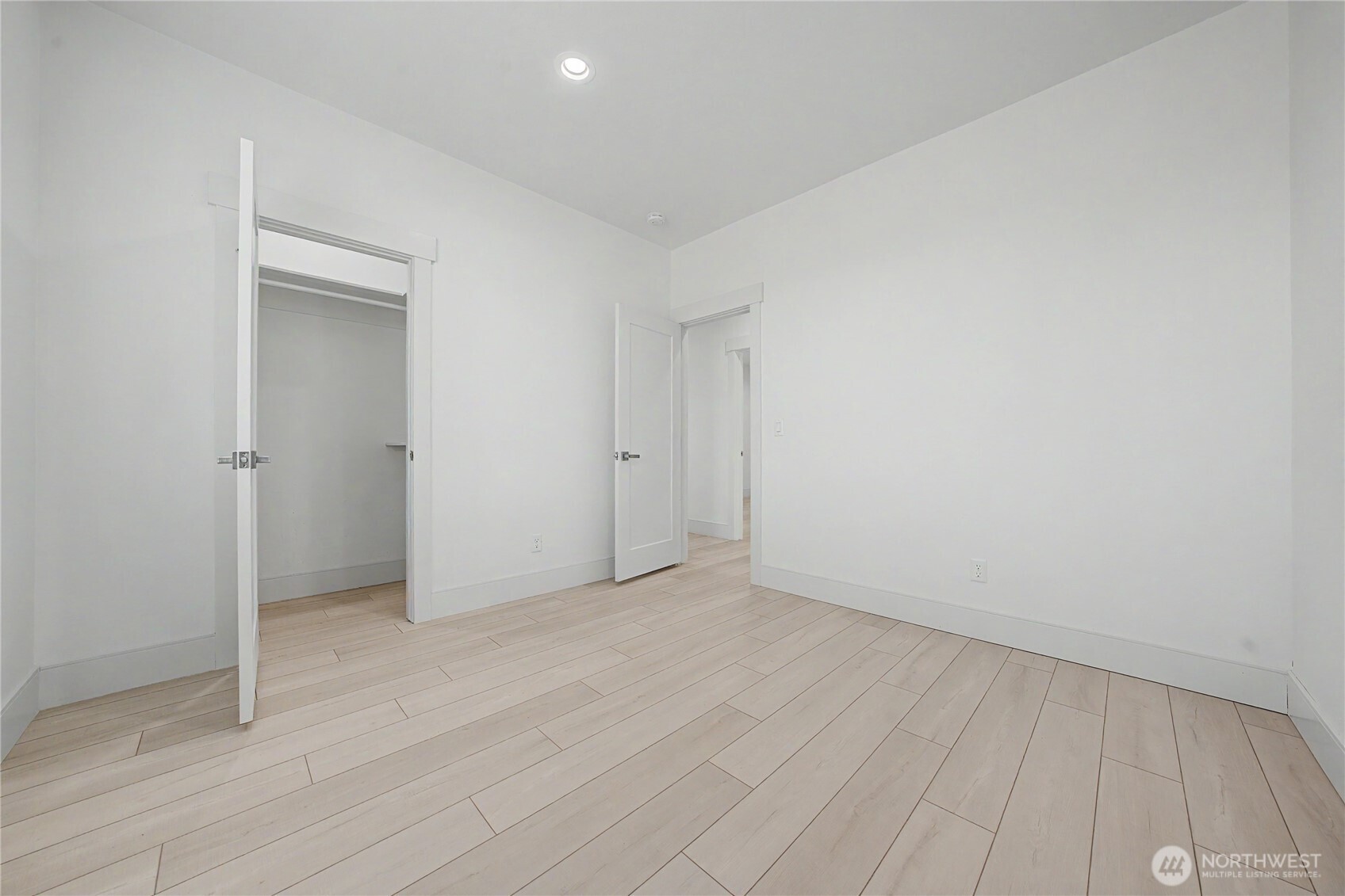 4103 Ne Quinn Drive Property Photo 16