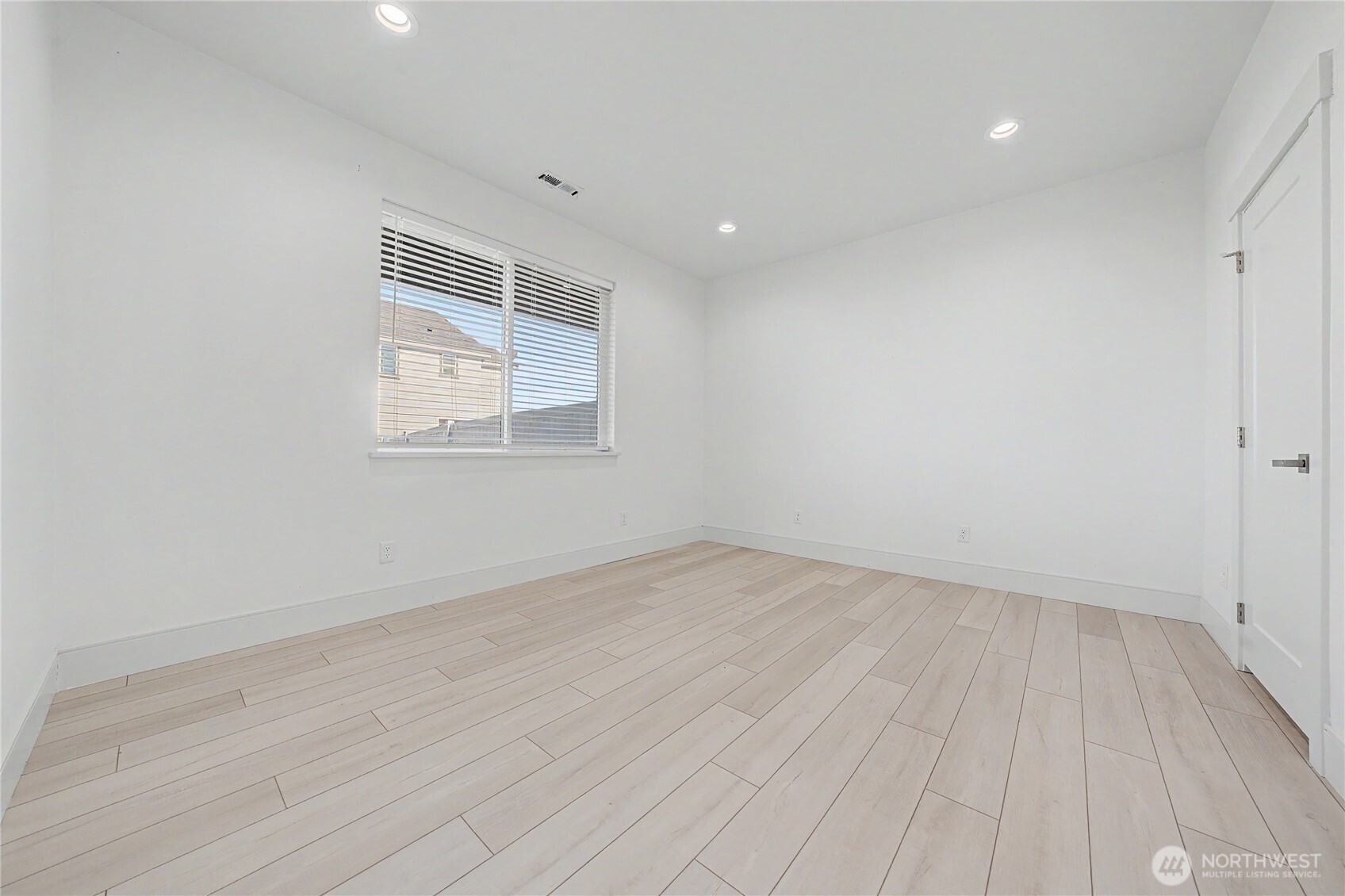 4103 Ne Quinn Drive Property Photo 21