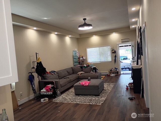 716 Railroad Avenue Property Photo 8
