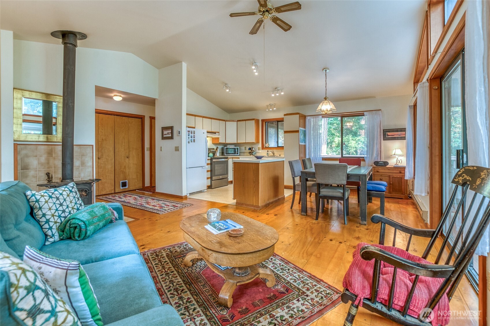 83 Cascade Way Property Photo 7