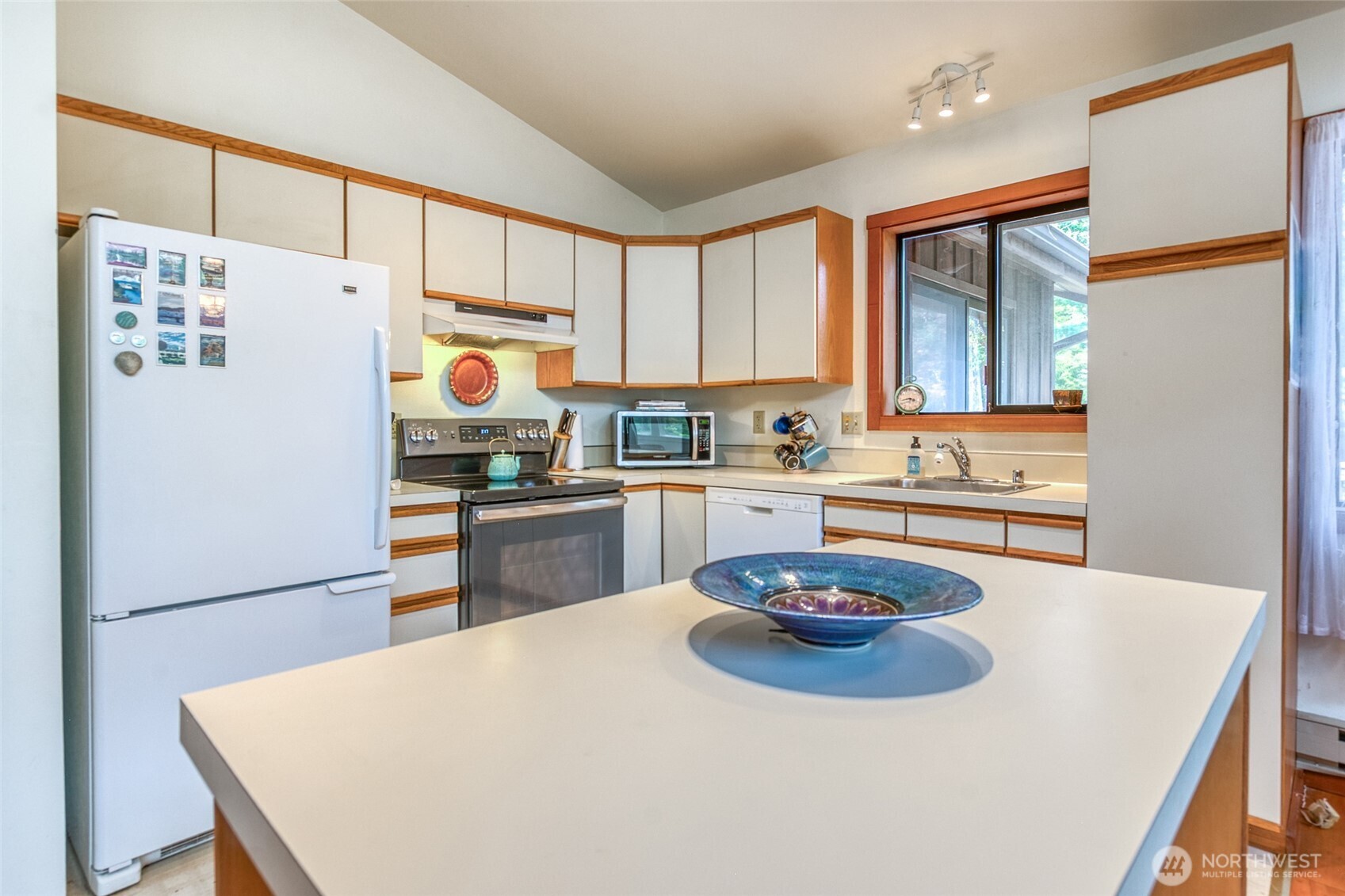 83 Cascade Way Property Photo 11