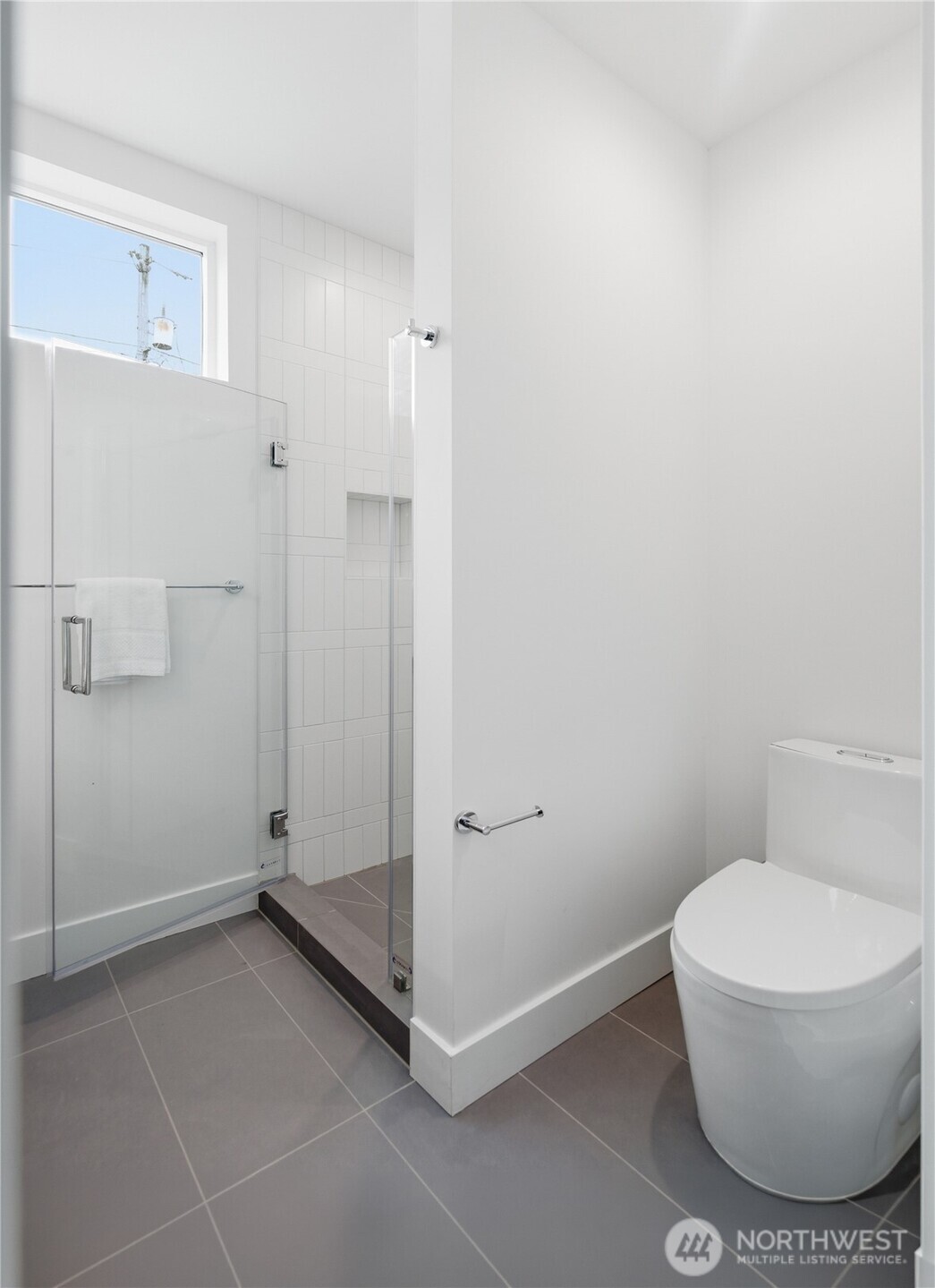 6223 9th Avenue Property Photo 5