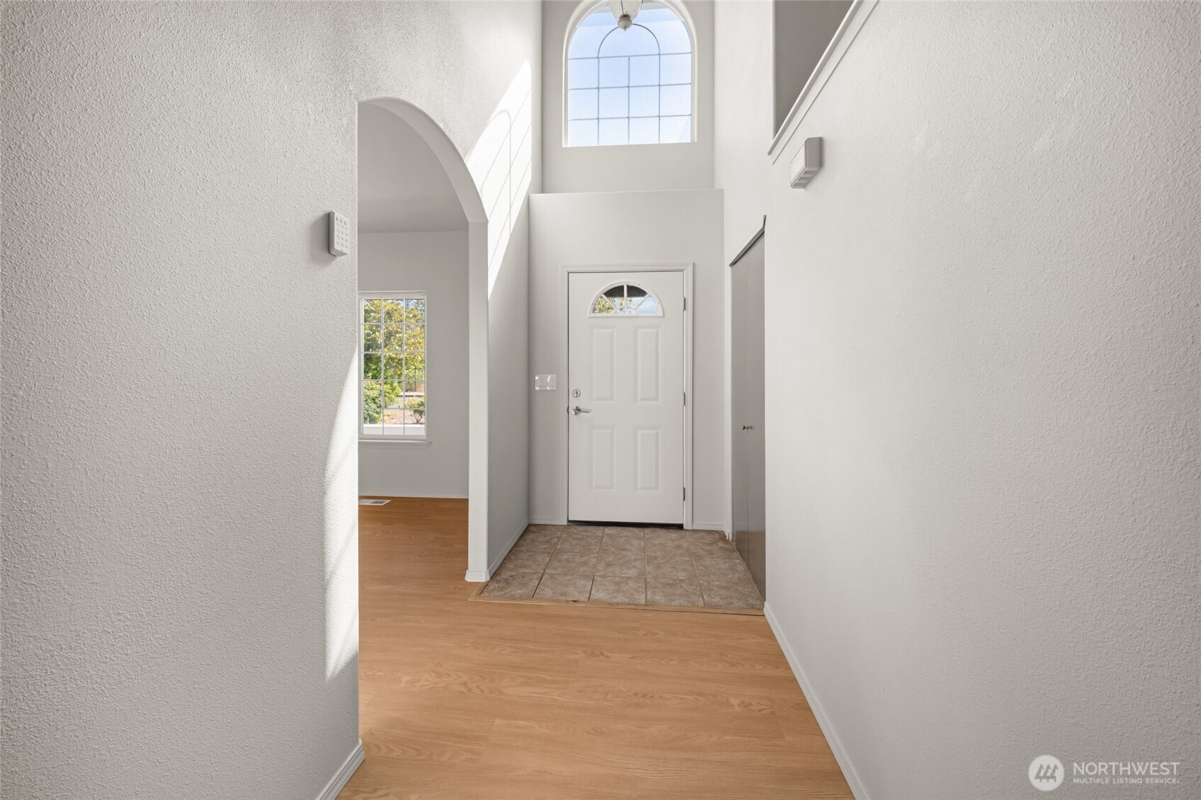 1115 Chatham Drive Property Photo 3