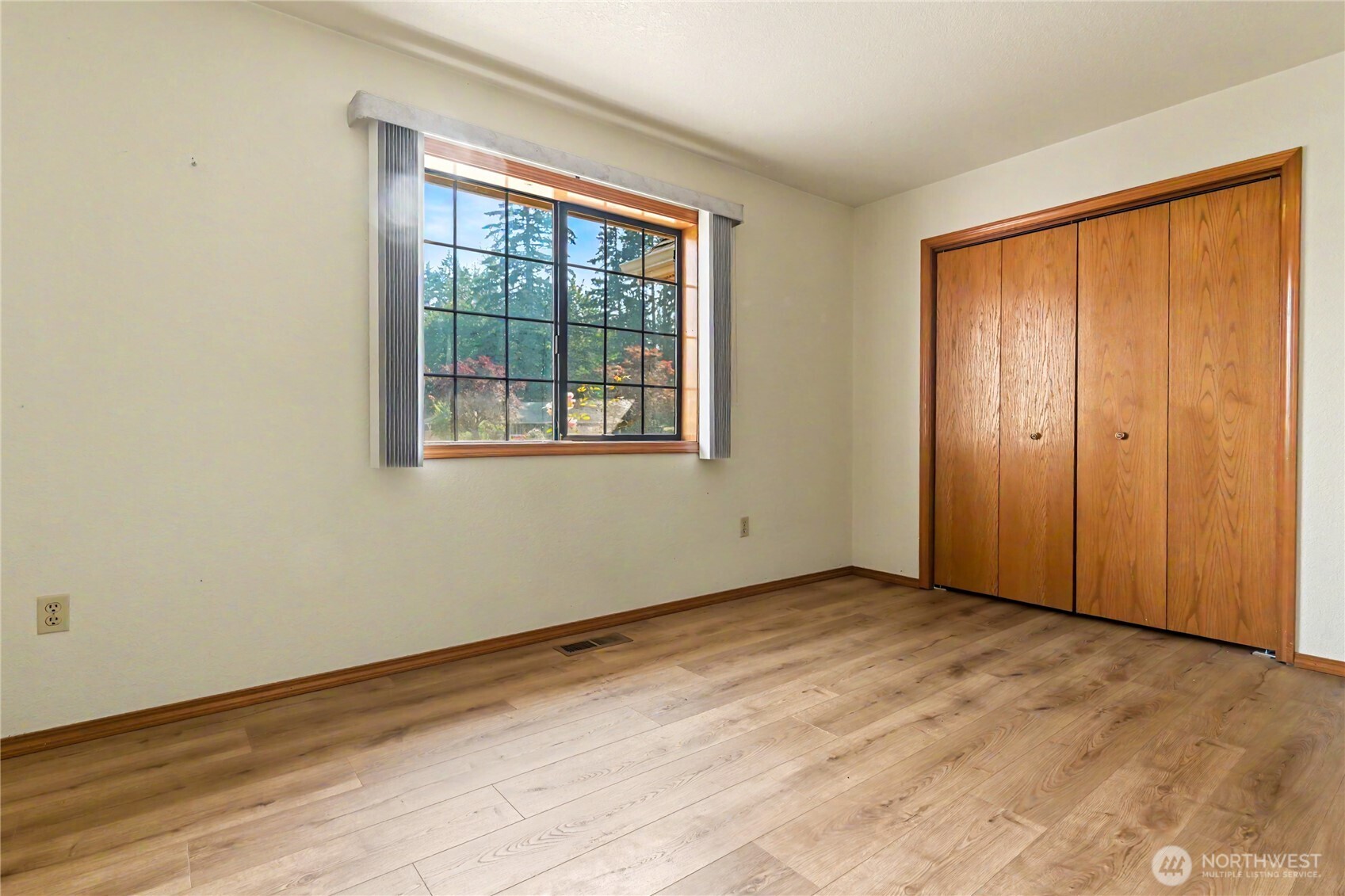 3922 14th Court Property Photo 18