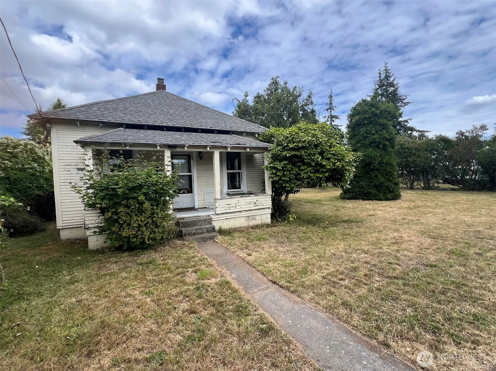 1806 12th Street Property Photo 1