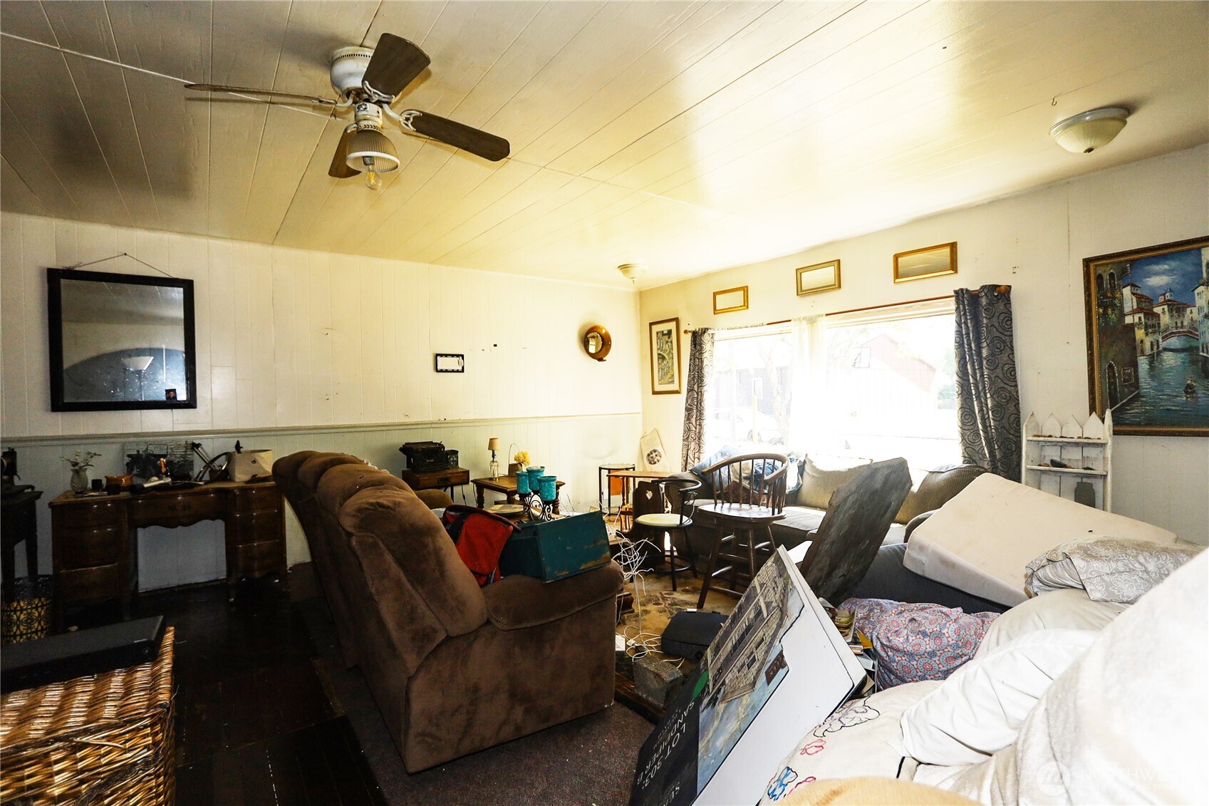 816 6th Street Property Photo 5