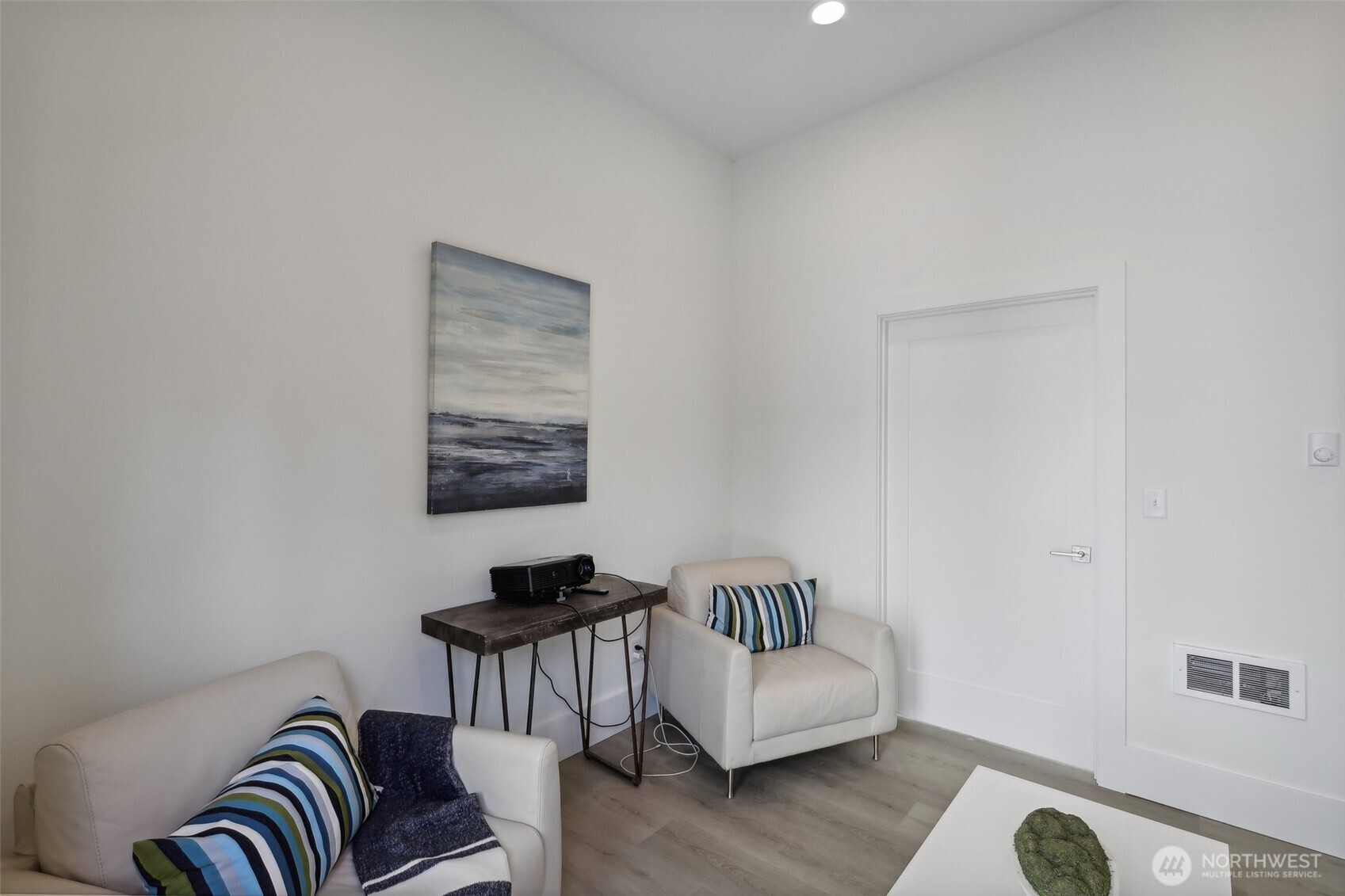 404 N 127th Street B Property Photo 28