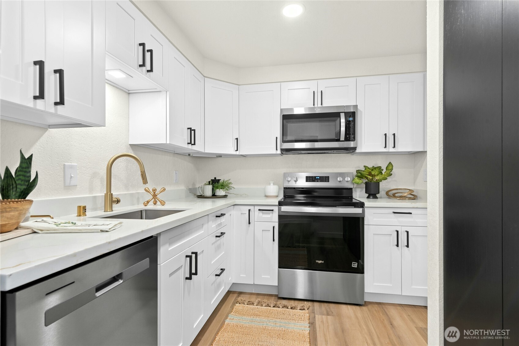 4409 216th Street D Property Photo 12