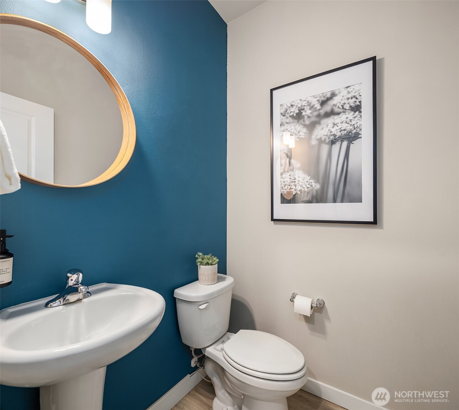1621 Seattle Hill Road Jj-2 Property Photo 4