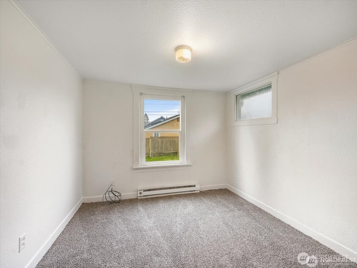 1929 11th Street Property Photo 12