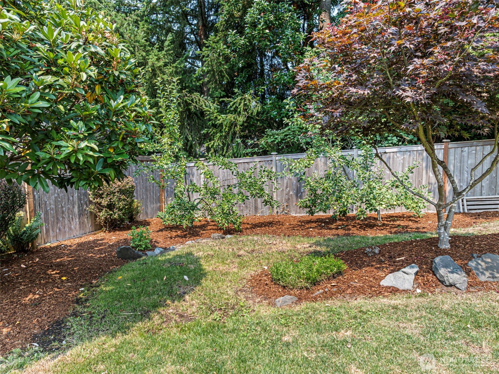 1250 Roe Street Property Photo 26