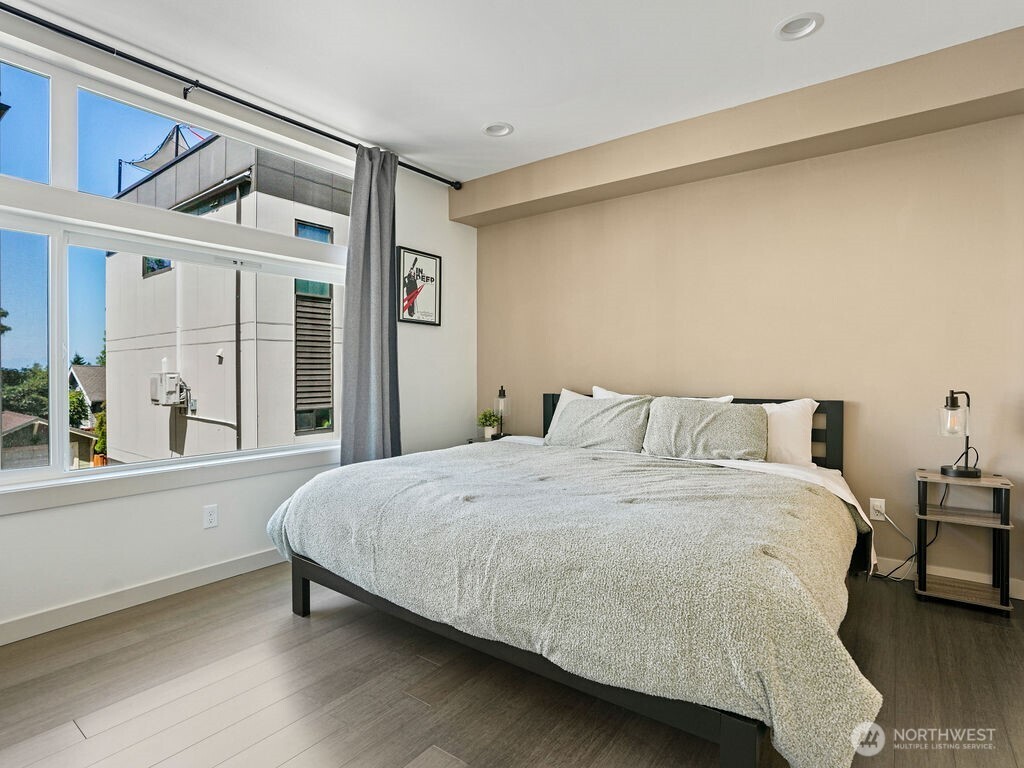 6911 California Avenue C Property Photo 17