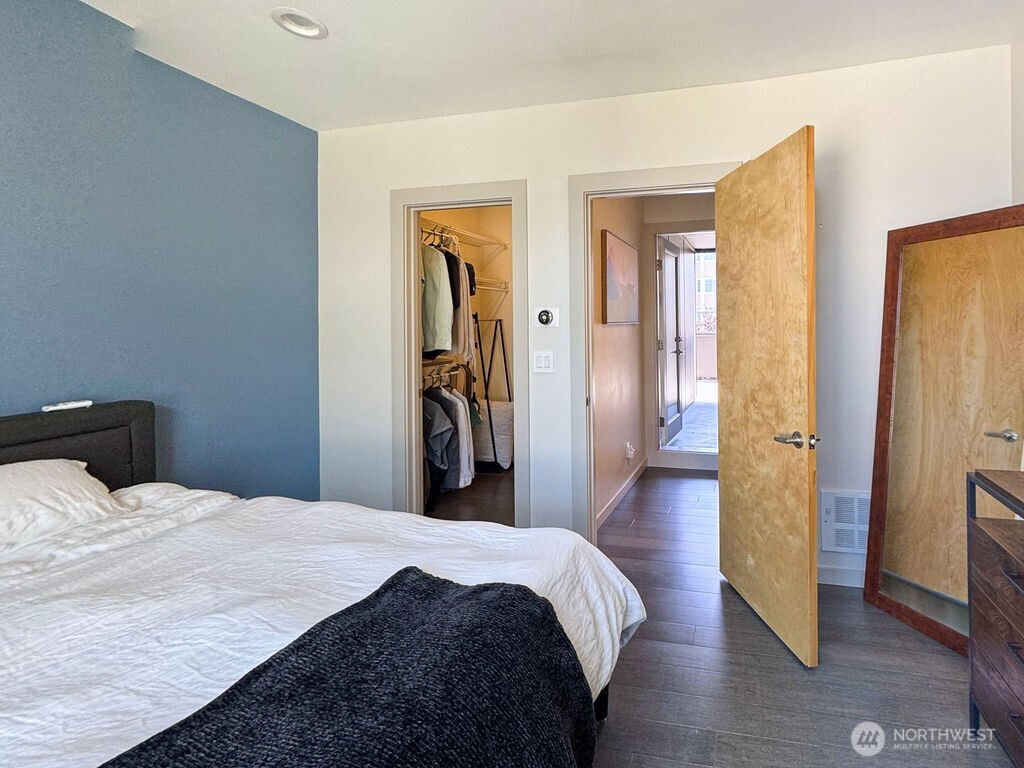 6911 California Avenue C Property Photo 24
