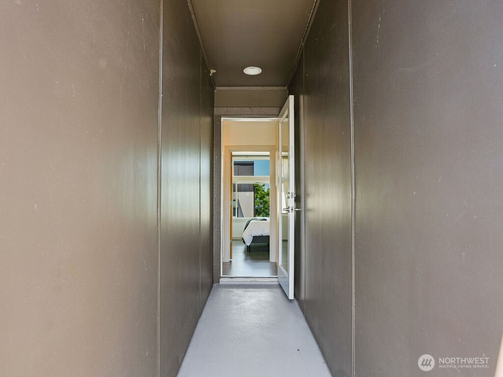 6911 California Avenue C Property Photo 29