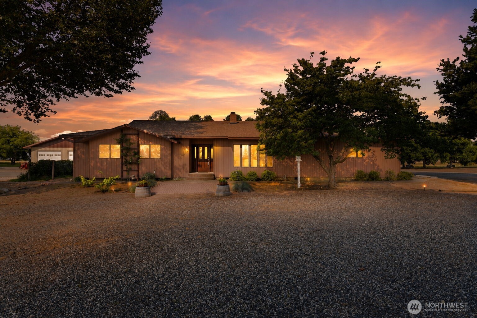 3011 Birch Road Property Photo 2