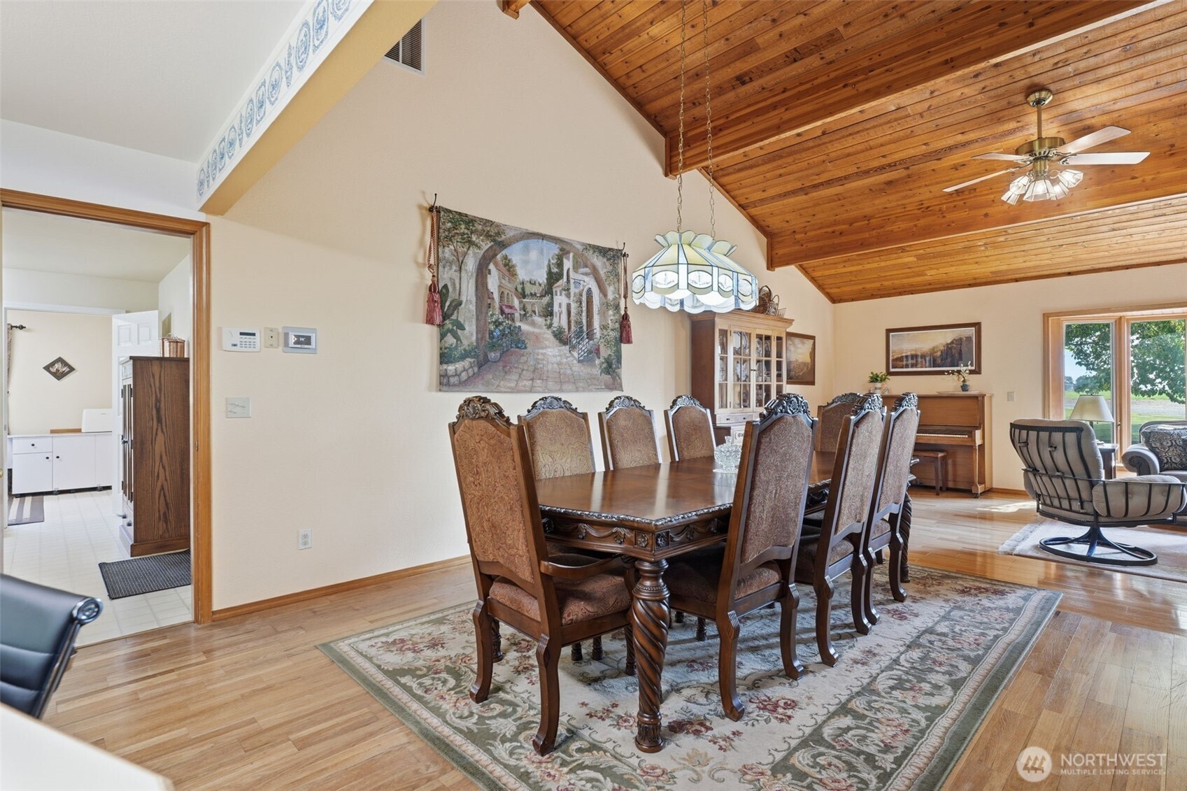 3011 Birch Road Property Photo 5