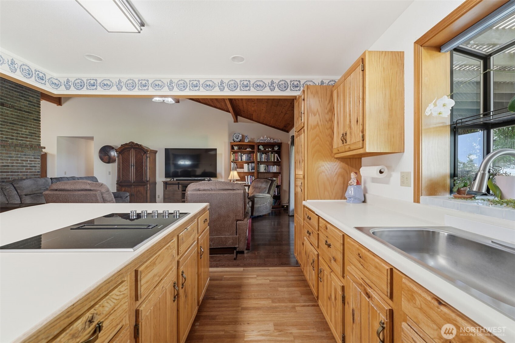 3011 Birch Road Property Photo 7