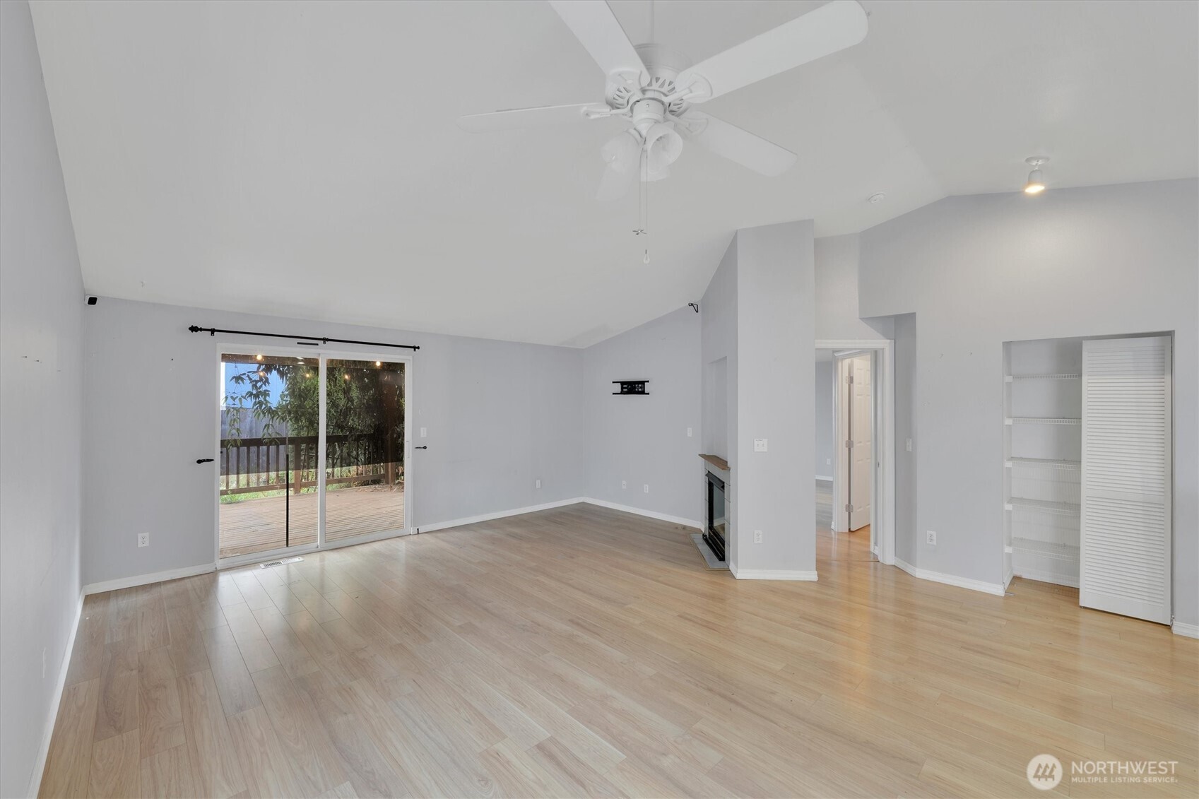 7236 163rd Street Property Photo 17