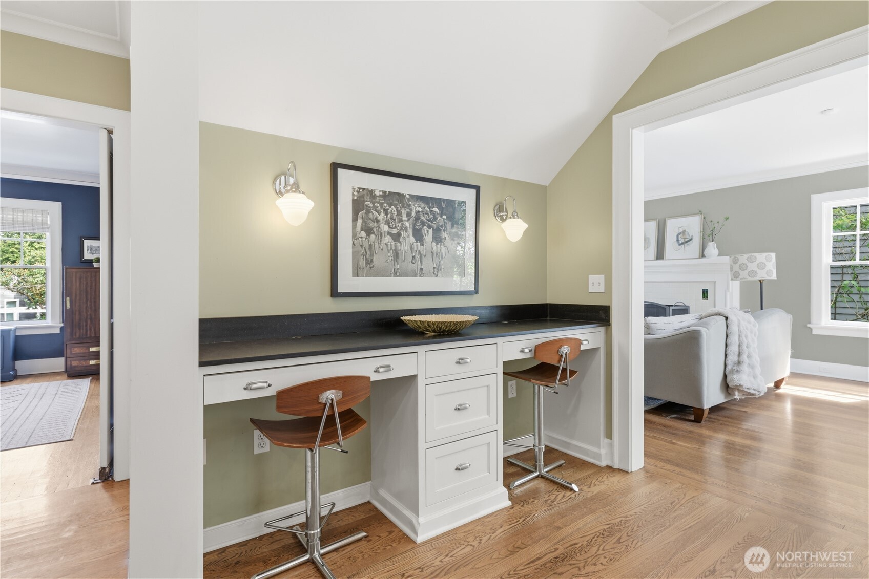 3127 Broadway Property Photo 13