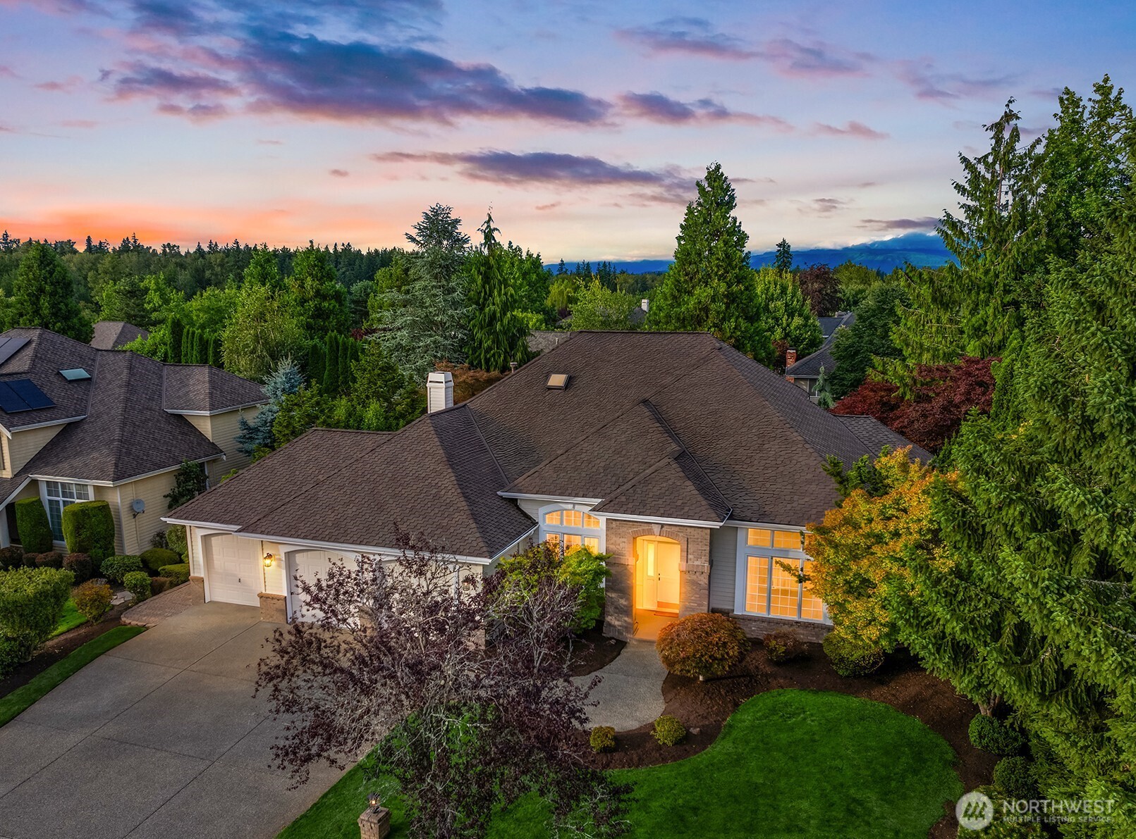 1530 267th Place Property Photo 4