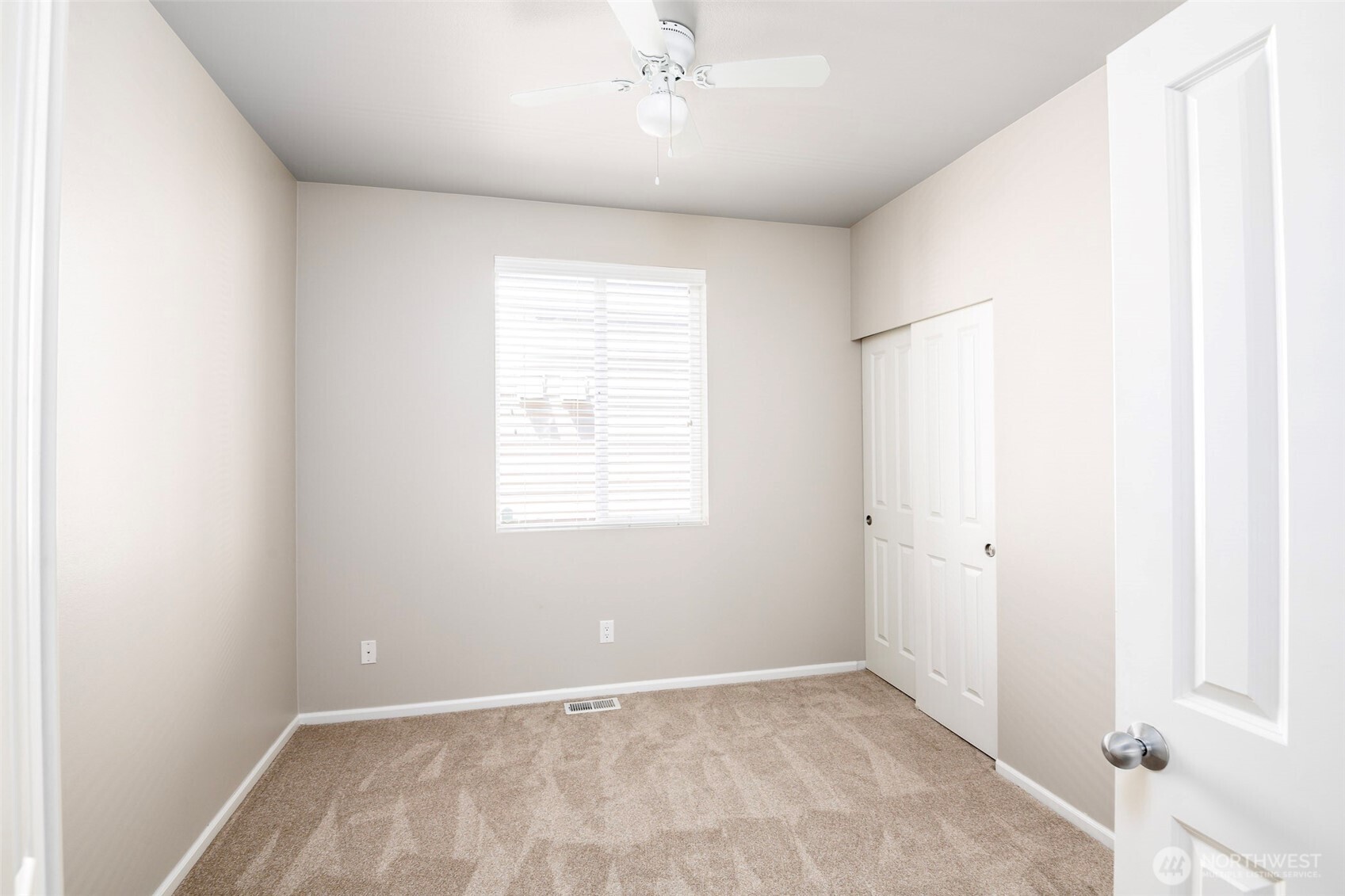 28011 Maple Ridge Way Property Photo 17