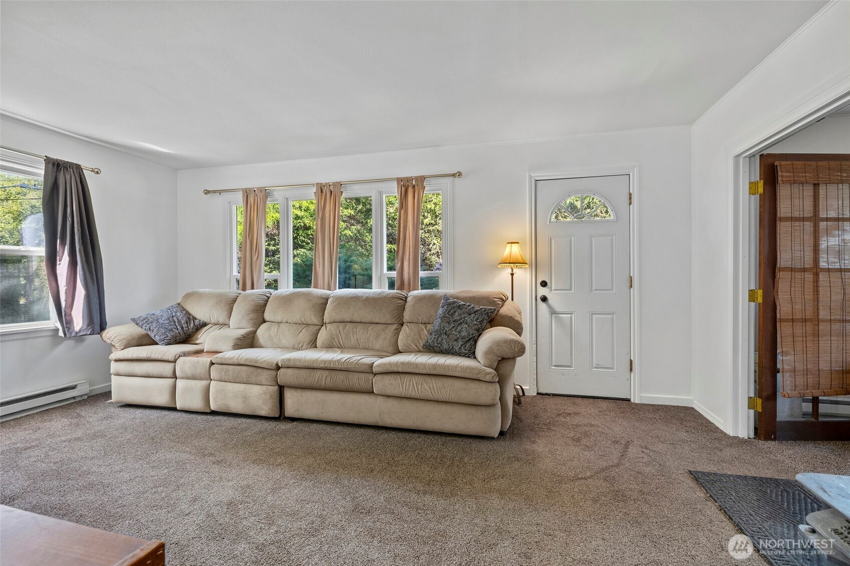 2001 30th Street Property Photo 4
