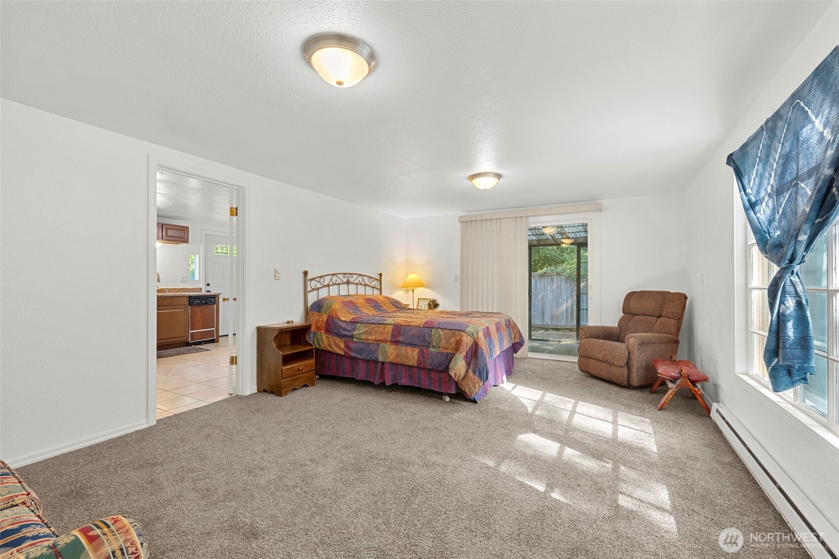 2001 30th Street Property Photo 36