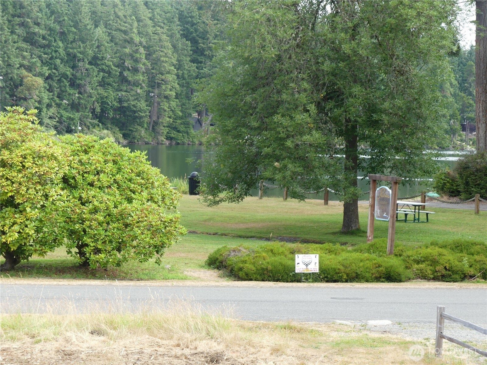 10107 Narrows Drive Property Photo 6