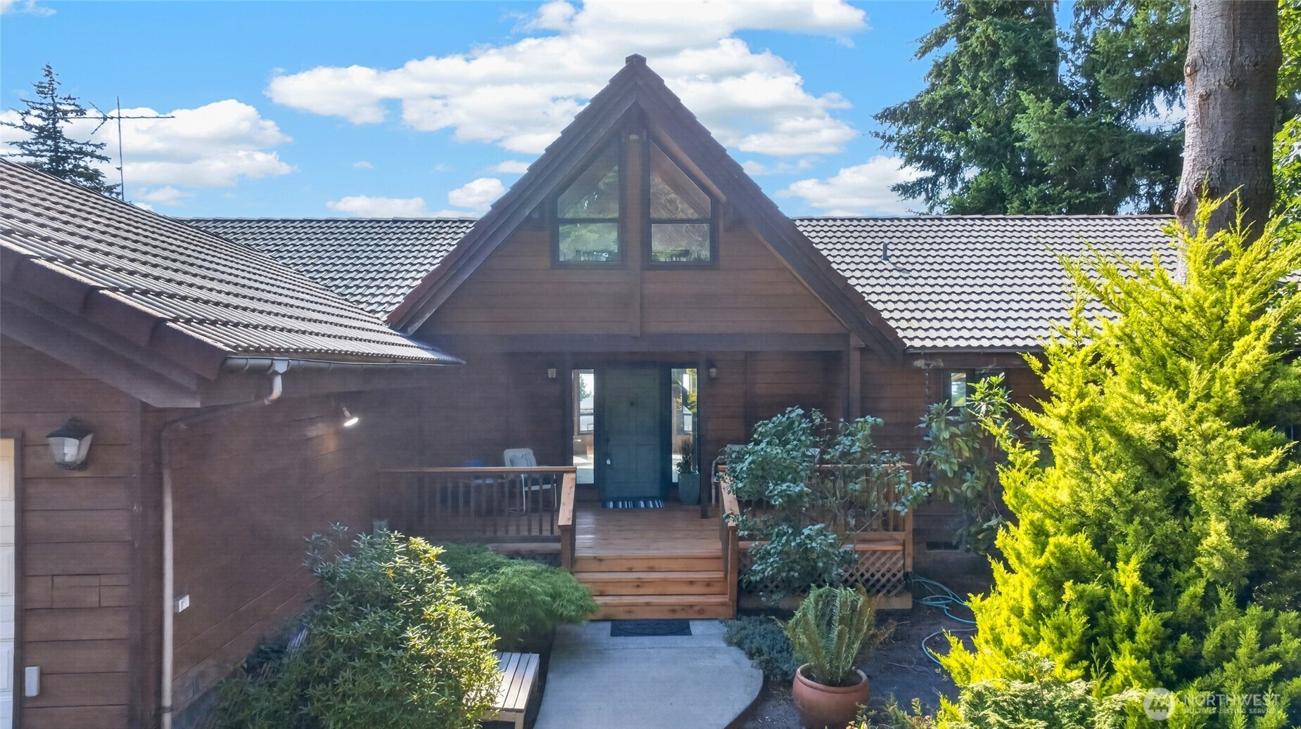 6360 Apple Lane Property Photo 6