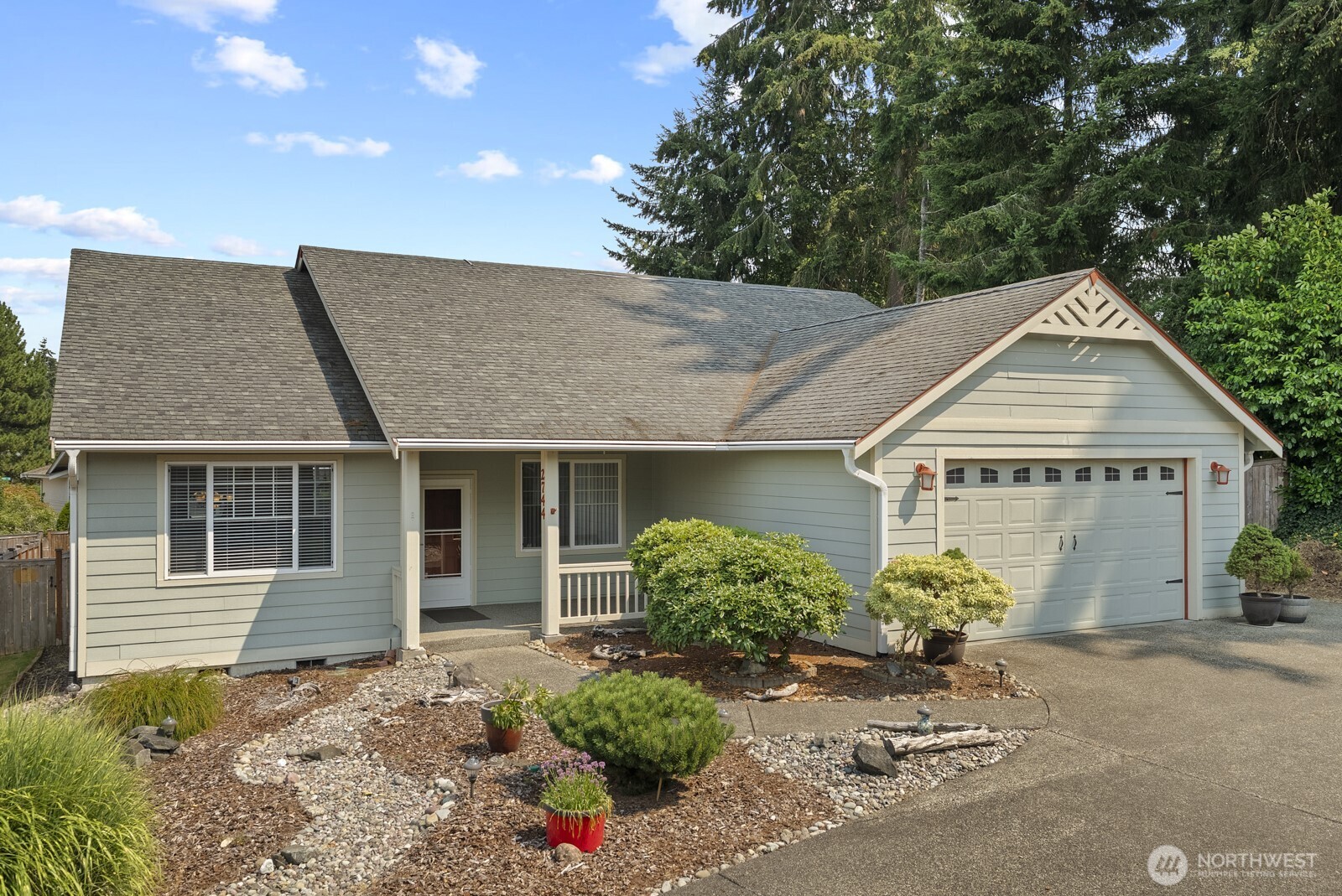 2744 Sutherland Place Property Photo 1